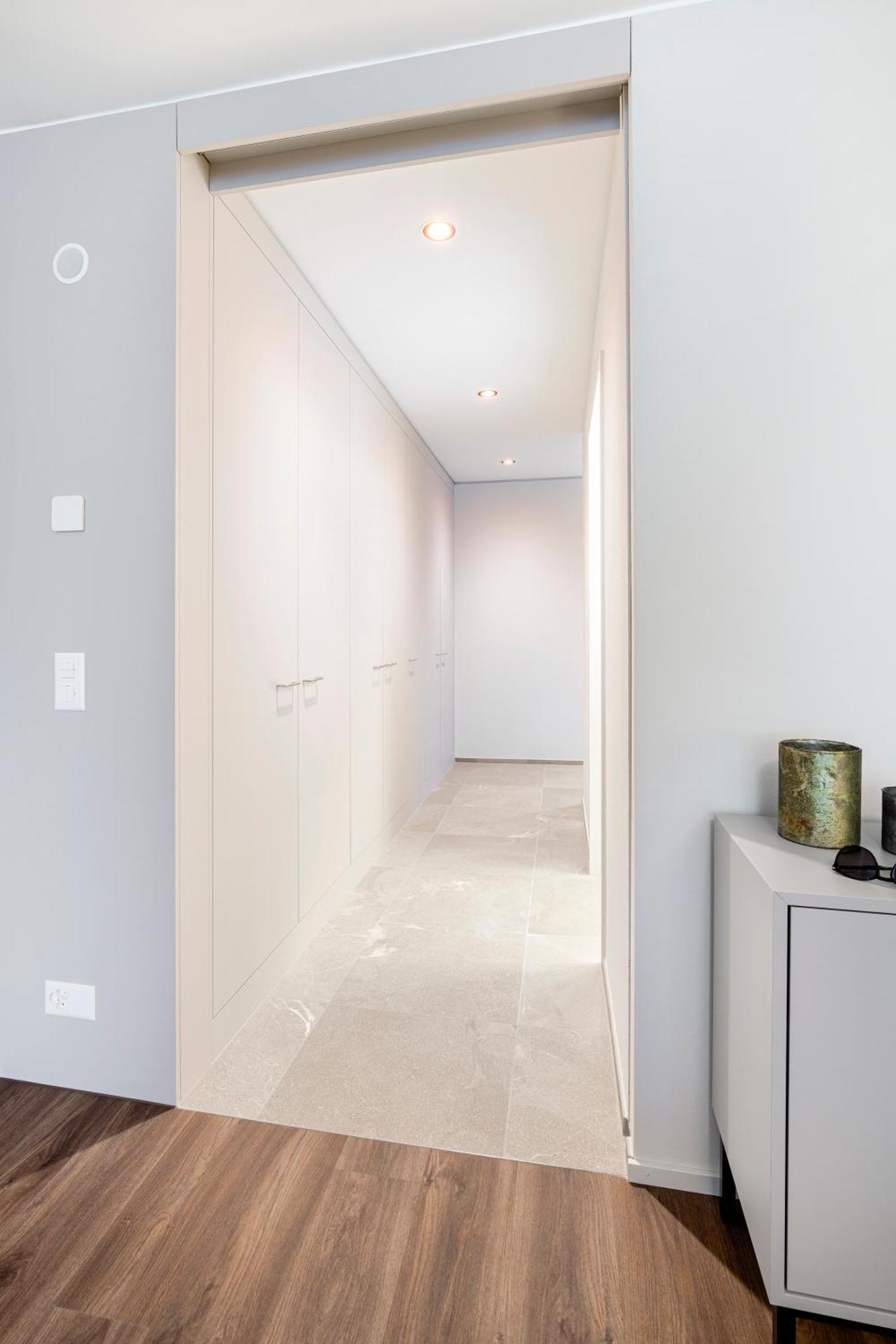 Apartment - Papieri-ring *