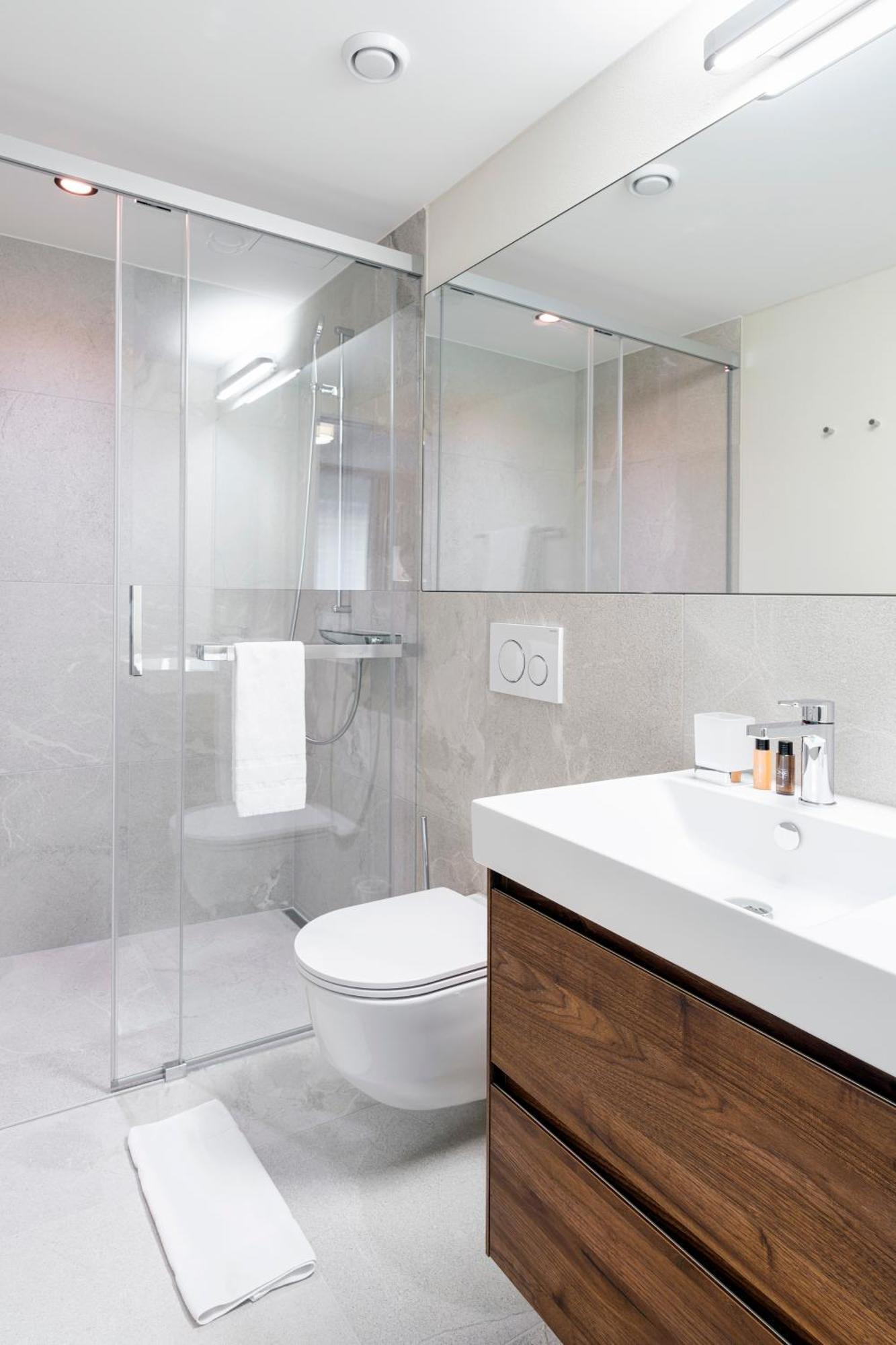 - Papieri-ring Apartment
